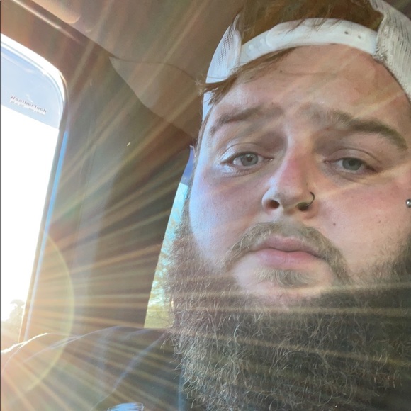 Meet your Posher, Alex - Picture 1 of 1